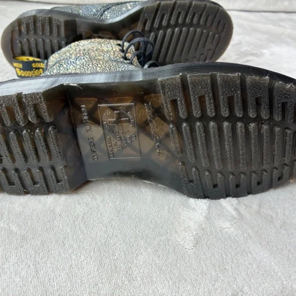 Rare Dr.MARTENS AirWair Boots STINGRAY MIE Made In England unisex US W9/M8 – NEW - Picture 6 of 16